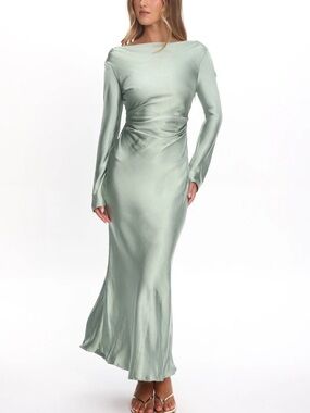 Selfie Leslie Loveland Cowl Back Midi Dress